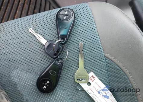 2005 Subaru Forester 2.5X z USA, uszkodzony, nr VIN JF1SG63655H737586